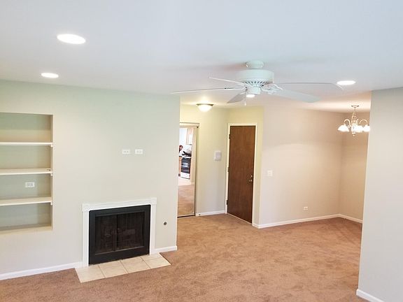 5th image of 86 Ashcroft Ln Unit C1