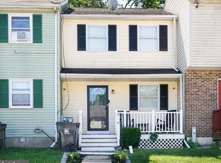 8 Yorktown Ct, North East, MD 21901