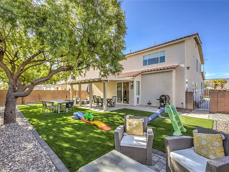 5404 Avent Ferry St — Photo 36