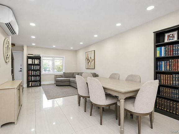 5th image of 76-37 Vleigh Place