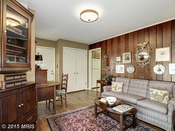 4th image of 8600 Grimsby Ct