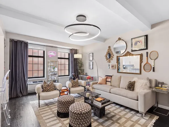 405 West 23rd Street image 1 of 36