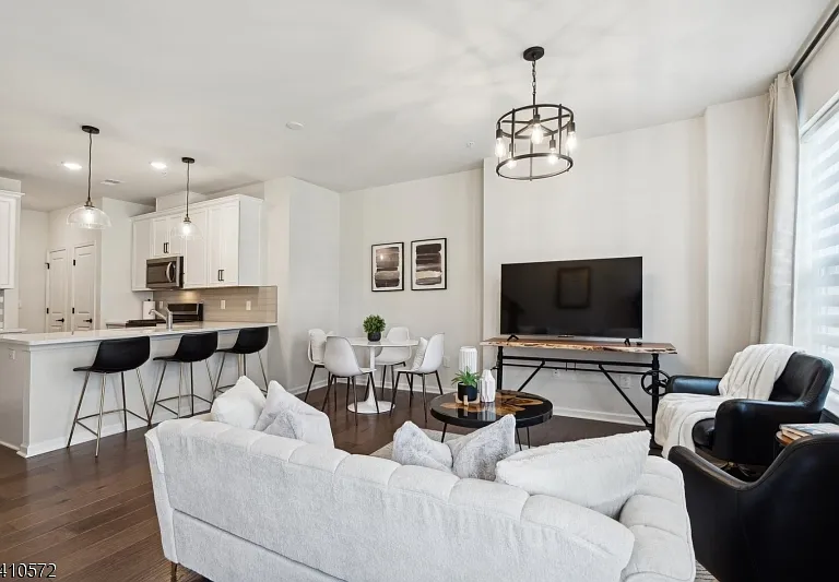 4 Sadie Cir #4104 — Photo 4