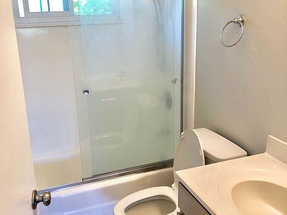 5th image of 1962 Bellomy St APT 14