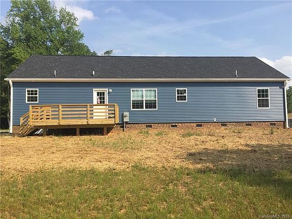 4th image of 2315 Louanne Dr #31