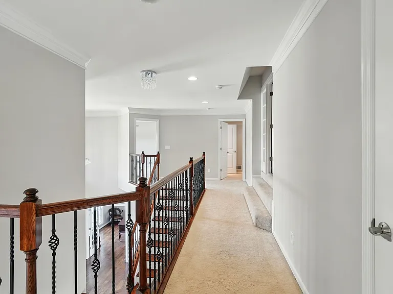 4703 Citation Ct — Photo 32