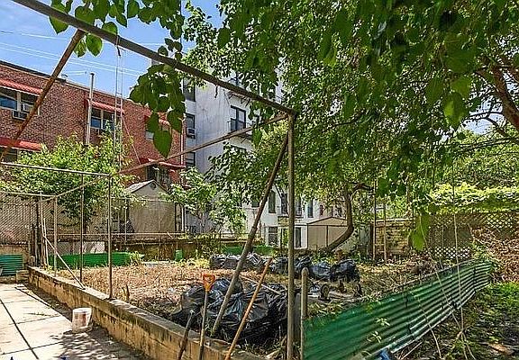 4th image of 27-12 24th Ave #1