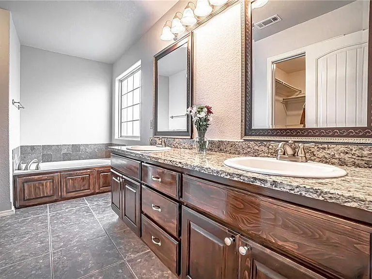 3101 SW Gumleaf Rd — Photo 15