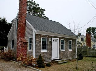 40 Cranberry Ln, Dennis Port, MA 02639