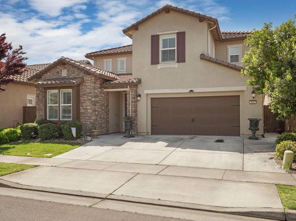 208 Isabella Dr, Lodi, CA 95240