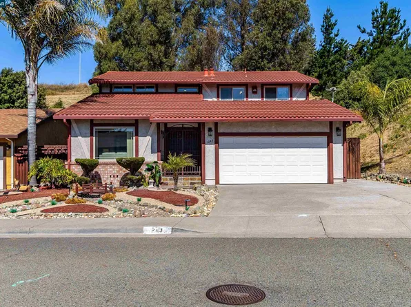 1243 Fairway Dr, Richmond, CA 94803
