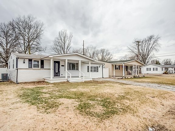 2nd image of 2204 Miracle Ave
