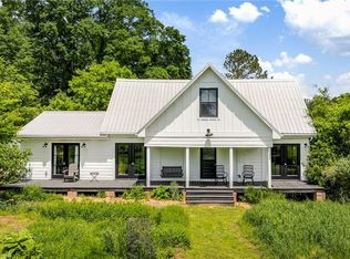 10975 Hutcheson Ferry Rd, Chattahoochee Hills, GA 30268