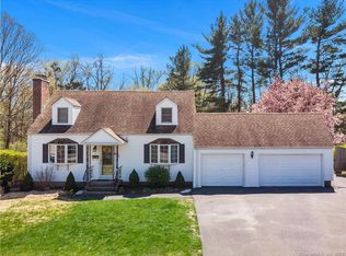 40 Morgan Ln, Hamden, CT 06514