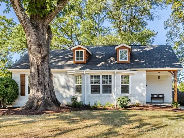 2342 Morton St, Charlotte, NC 28208