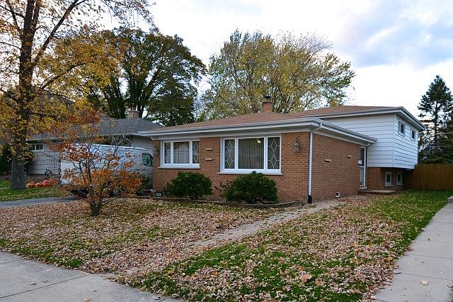 1st image of 1906 Riverview Ave