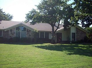 121 Oakview Dr, Double Oak, TX 75077