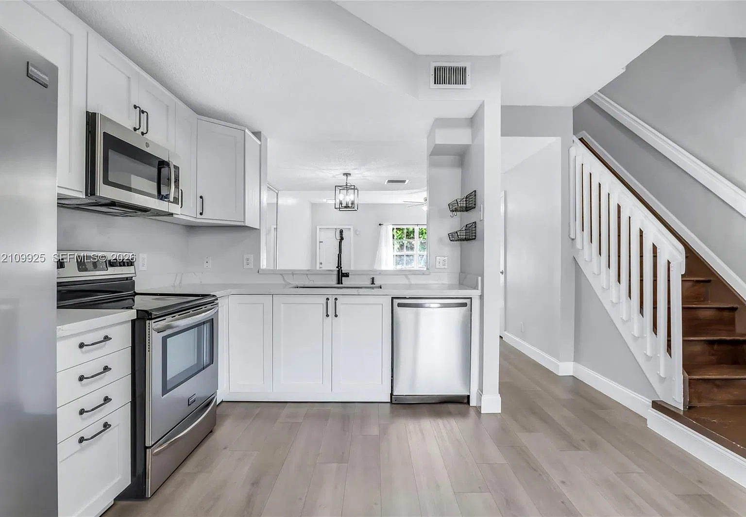 Westview Village Addition — Photo 3