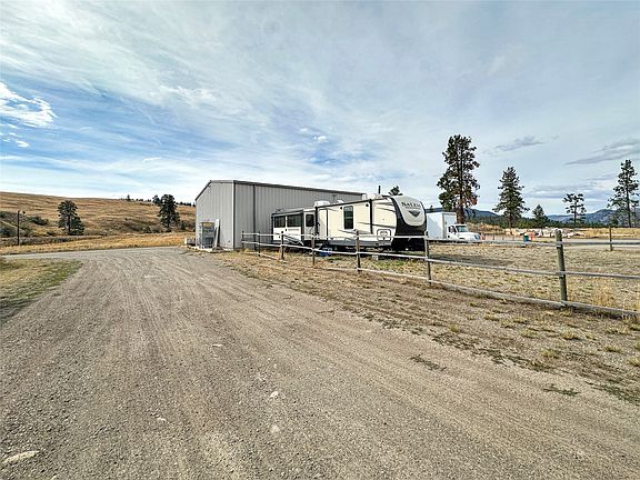 5th image of 324 Sunflower Estates Rd
