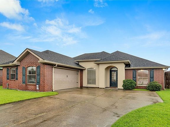 2nd image of 2621 Daniel Ct