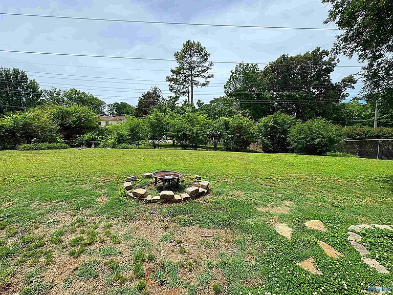 11406 Crestfield Dr SE — Photo 31
