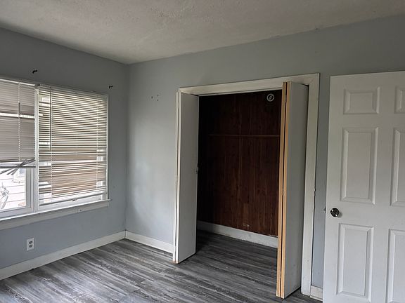 2nd image of 216 S David St