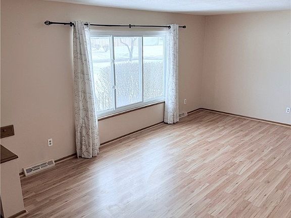 3rd image of 6008 Marra Dr