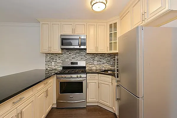 Rented by StayBK LLC | media 11