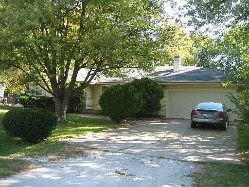 1st image of 814 Schock Dr