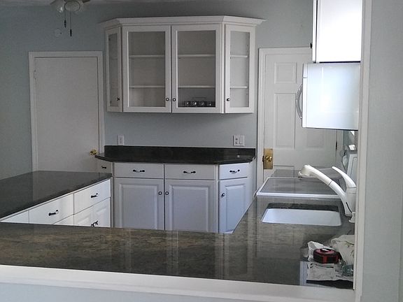 3rd image of 1365 Newport Avenue # Fl 1ST