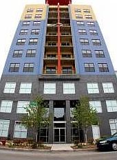 1st image of 1122 W Catalpa Ave #711