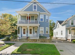 48 Constitution St #1, Bristol, RI 02809