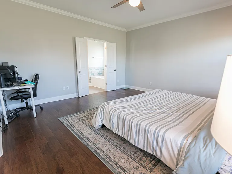 1055 Crisp Spring Dr — Photo 33