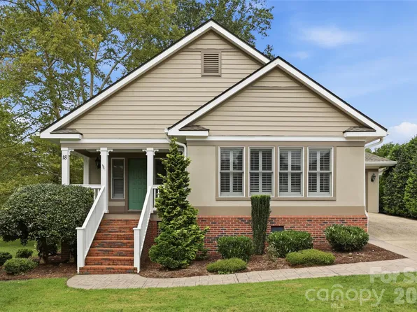 18 Creekside Way, Asheville, NC 28804