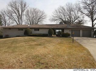 76 Christmas Tree Point, Edwardsville, IL 62025