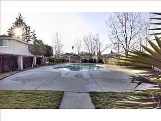 3rd image of 2301 Samaritan Dr APT 2