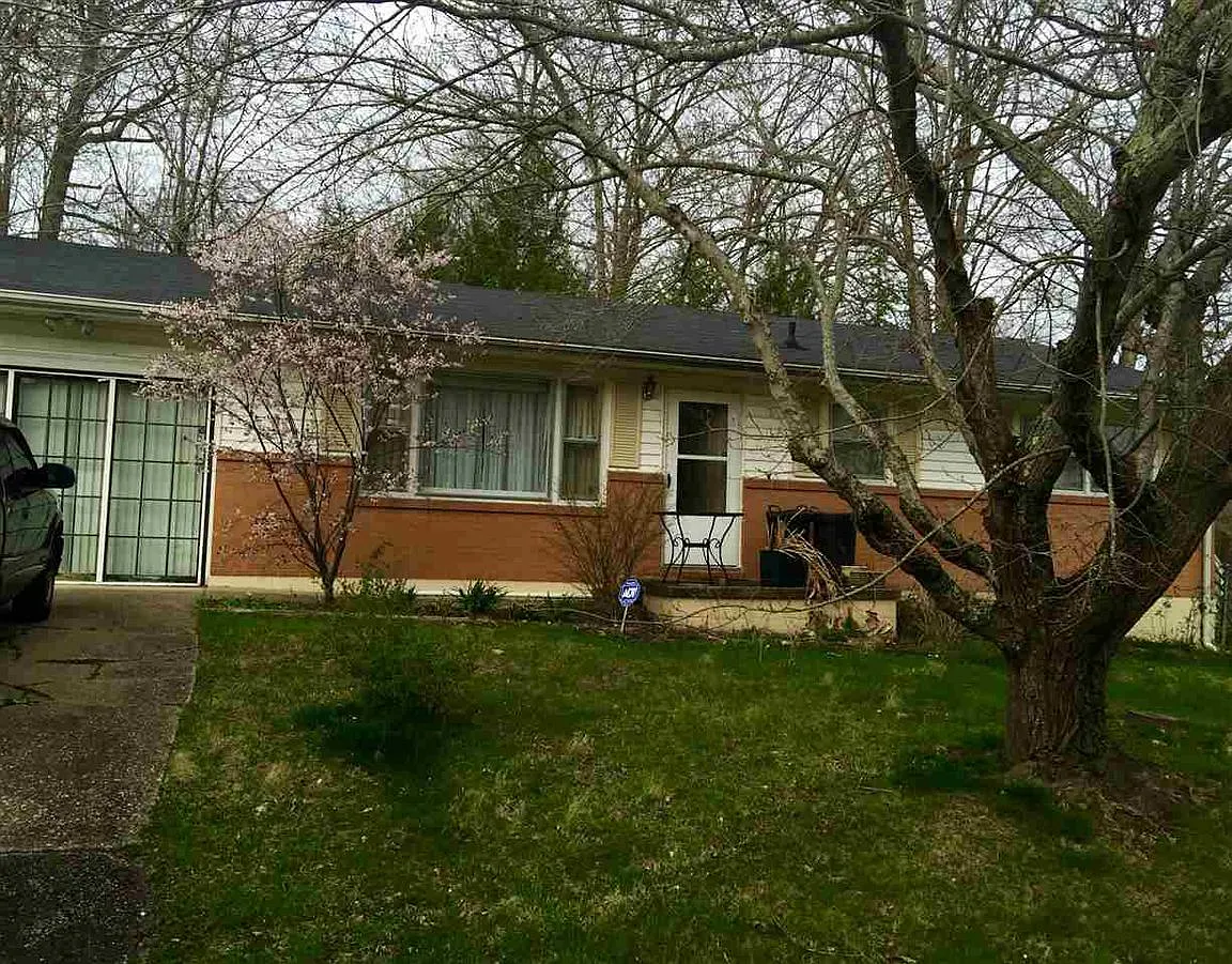924 Mary Sue Dr photo 1