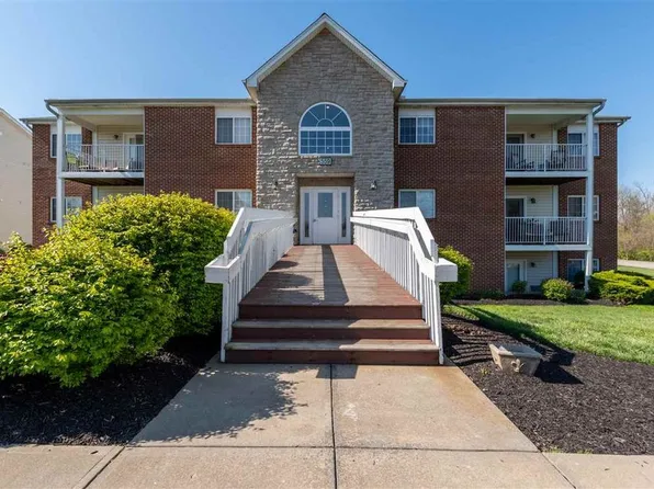 559 Arthur Ct APT 3, Florence, KY 41042