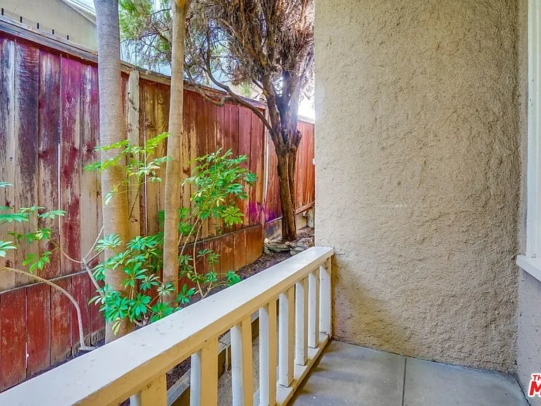 3221 Berkeley Ave — Photo 14
