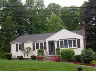 11 Grace Rd, Woburn, MA 01801