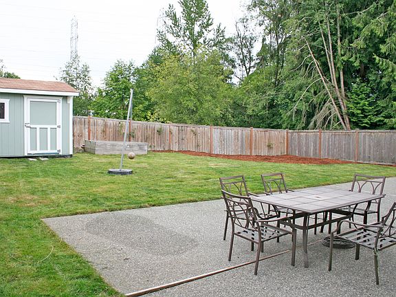 4th image of 1227 85th Ave SE