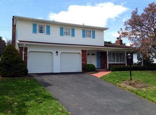 2418 Hartfell Rd, Lutherville Timonium, MD 21093