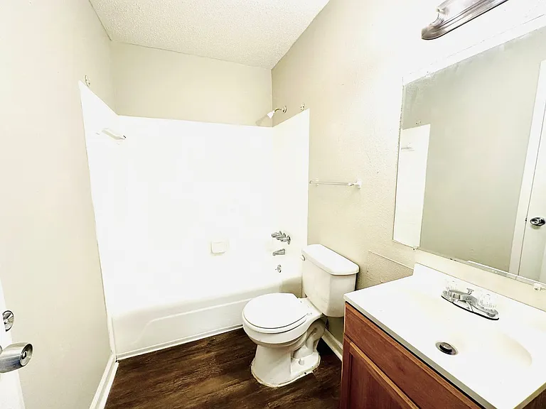 5665 McClelland Dr — Photo 14