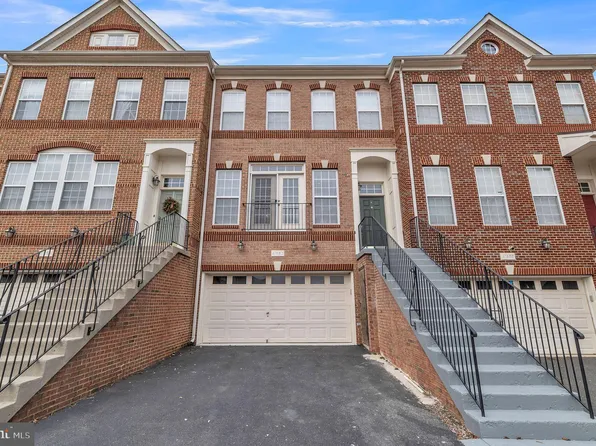 41867 Cinnabar Sq, Aldie, VA 20105