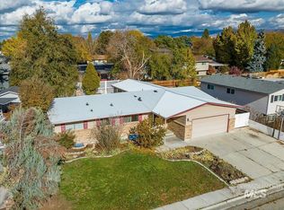 10930 W Sandhurst Dr, Boise, ID 83709