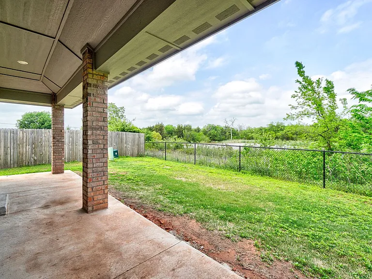 19804 Canning Ct — Photo 39