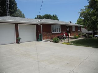 604 3rd St, Underwood, IA 51576