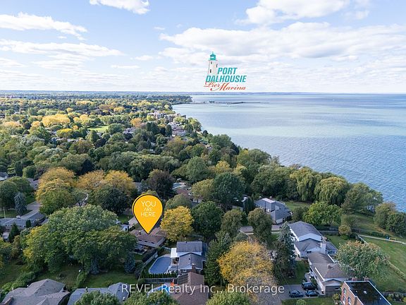 3rd image of 34 Royal York Rd