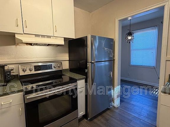 5th image of 1162 W 13th St