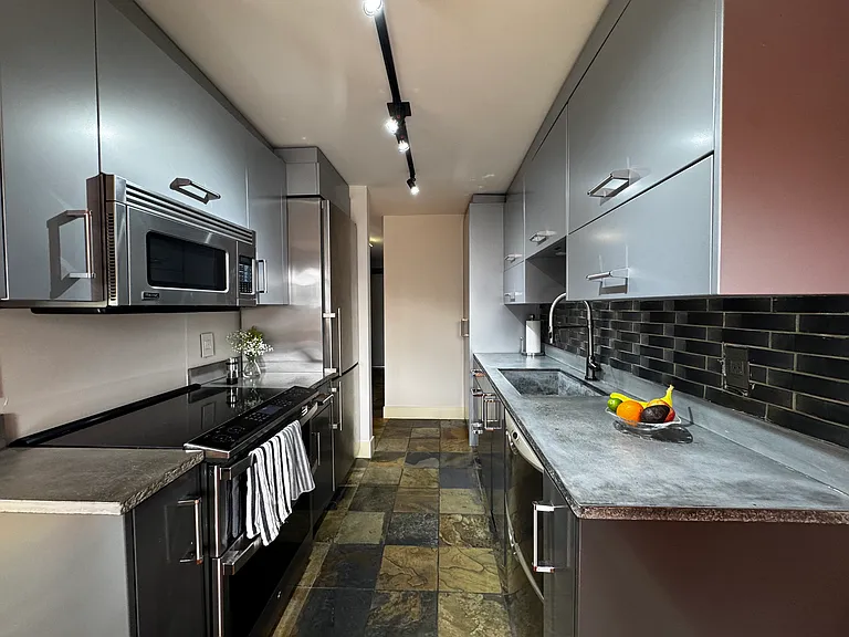 416 Federal Ave E #101 — Photo 13
